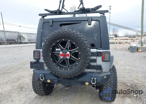 2017 Jeep Wrangler Unlimited Sport 4X4 из США, поврежденный, VIN 1C4BJWDG7HL512283